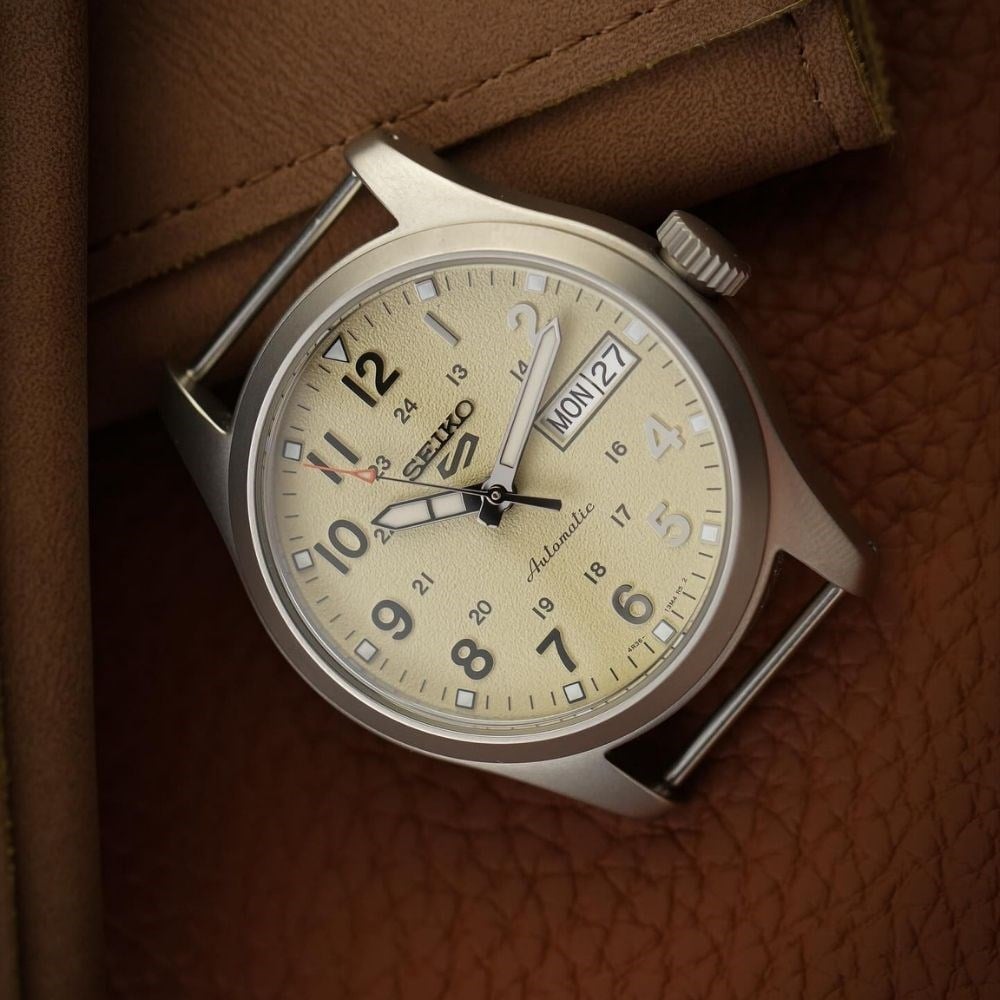 Seiko 5 Sports SRPJ83K1 Erkek Kol Saati