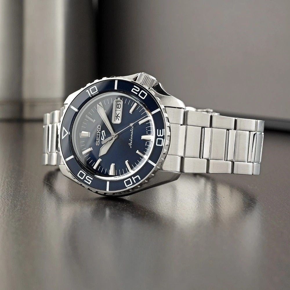 Seiko 5 Sports SRPK97K1 Erkek Kol Saati