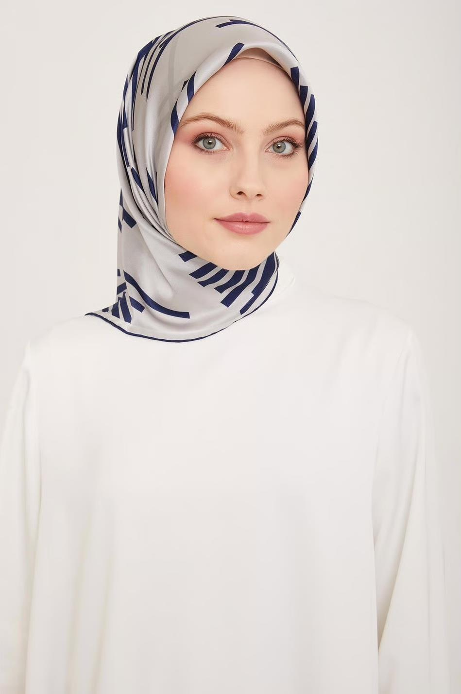 Armine İpek Eşarp 2024 Yaz - 9157-53 Gri Lacivert Twill