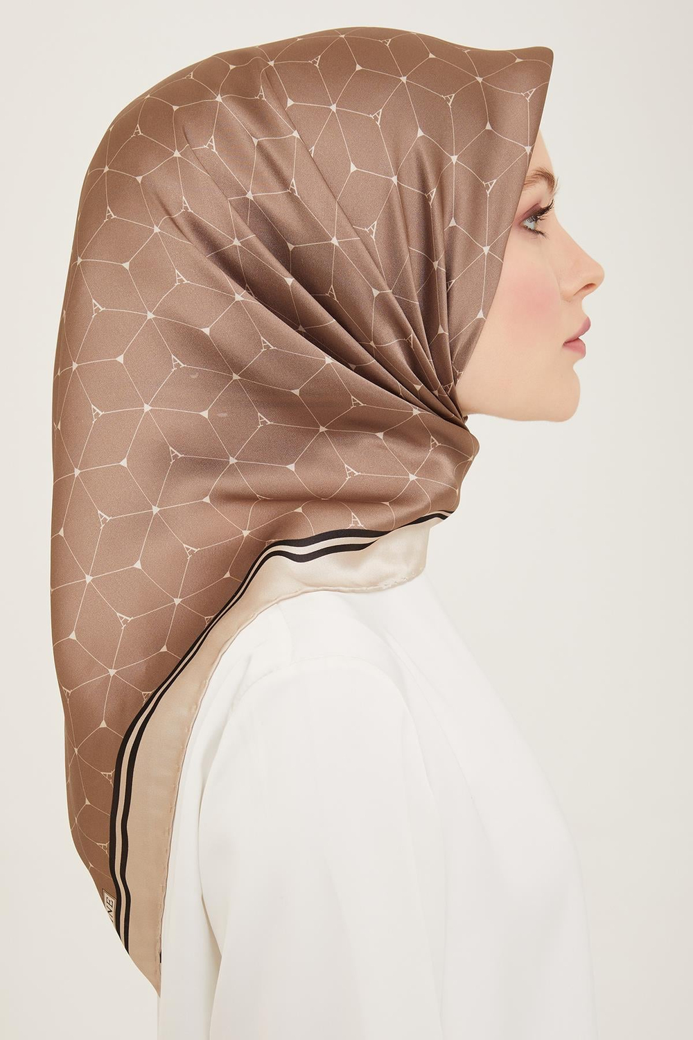 Armine İpek Eşarp 2024 Yaz - 9166-32 Twill