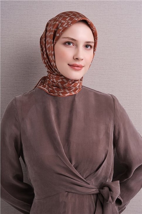 Armine İpek Eşarp 2027 Kış - 9636-33 Tarçın Twill