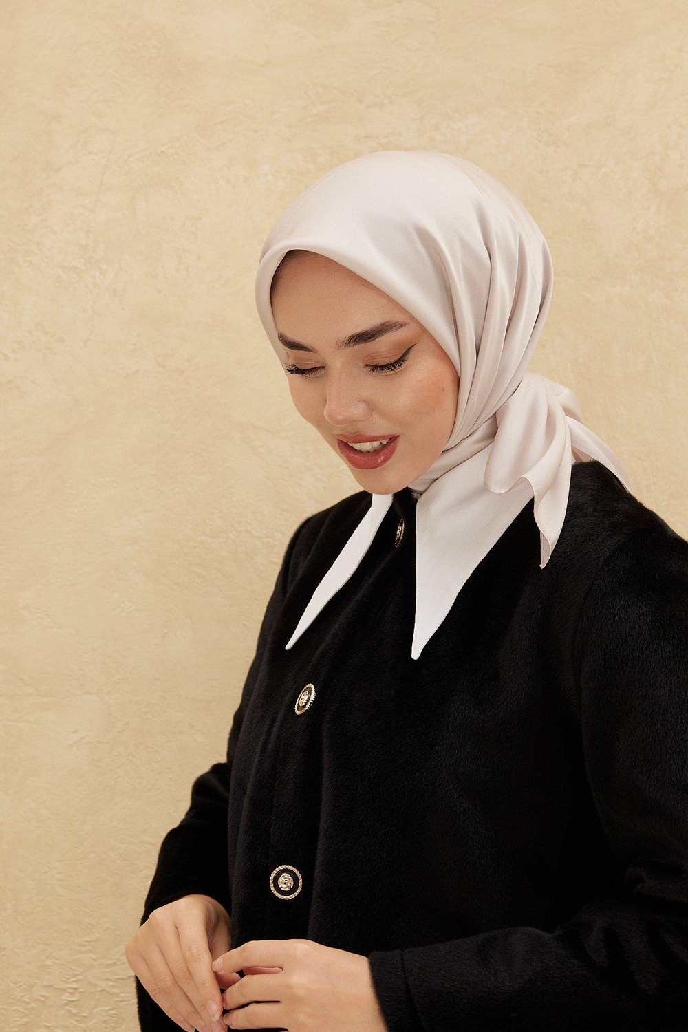 Silk Home Düz Shiny Eşarp - Açık Taş