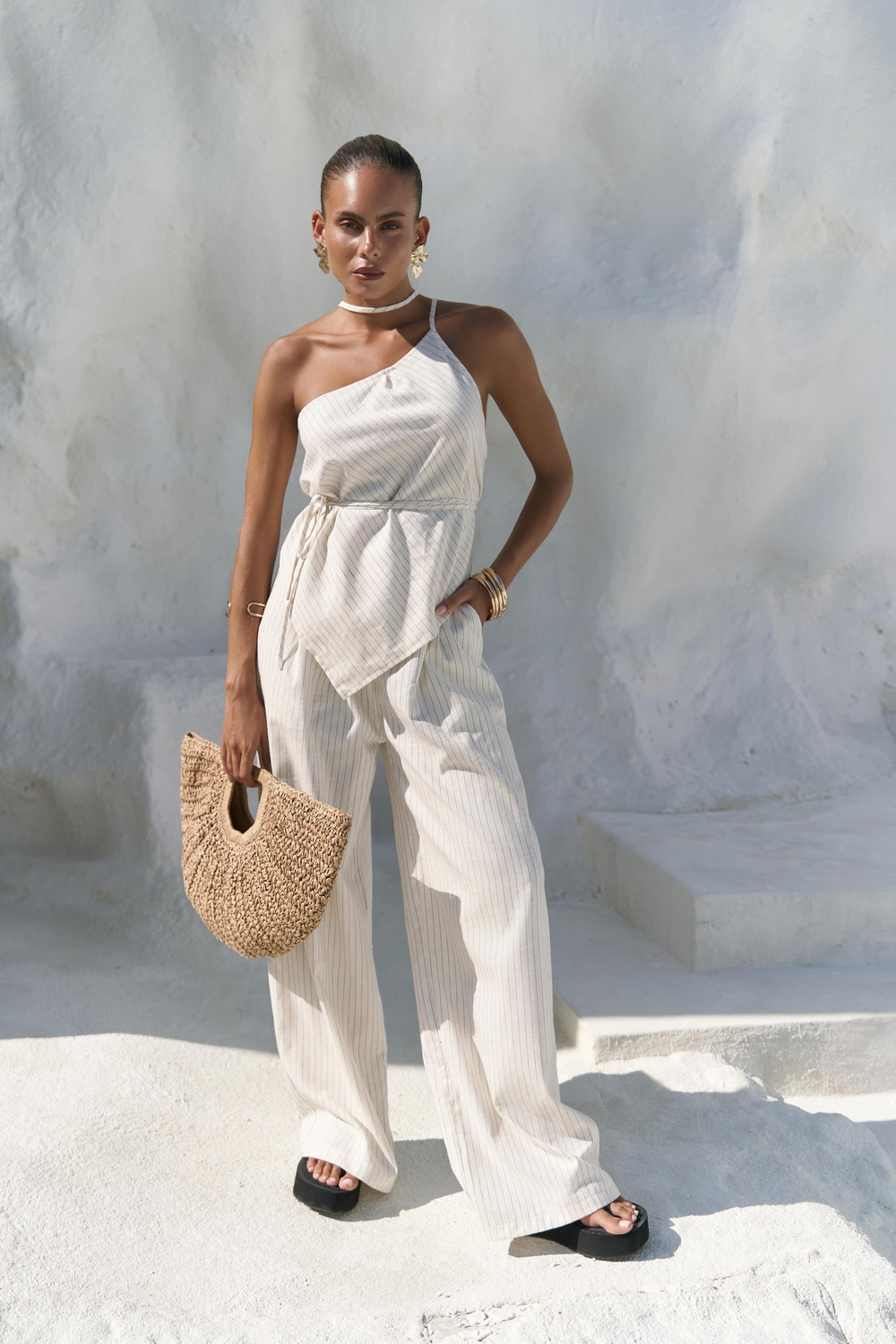 Behin Çizgili Bağlamalı Bej Crop Pantolon Takım