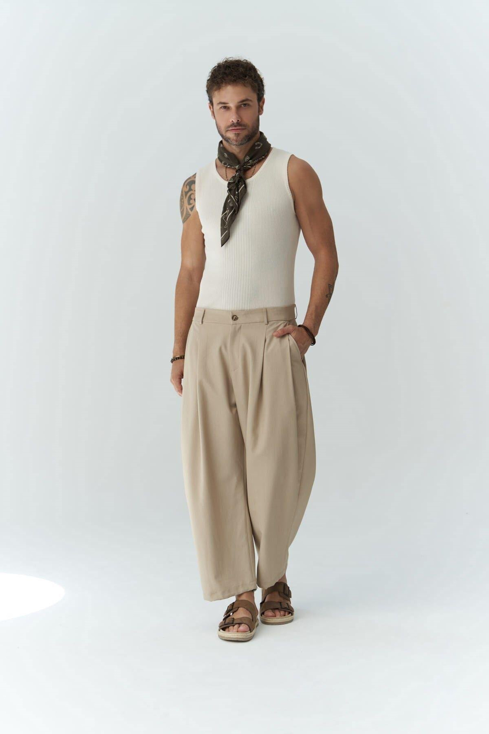 Hector Bej Geniş Paça Erkek Pantolon