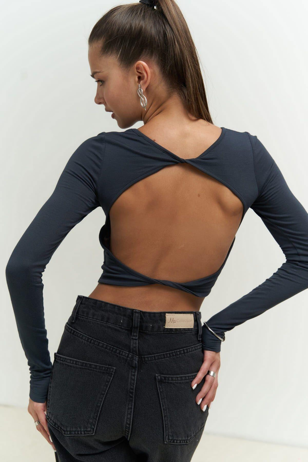 Mita Sırt Dekolteli Antrasit Bluz