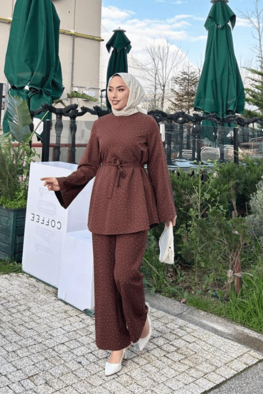 Mila Zarif Dokulu Kahve Takım