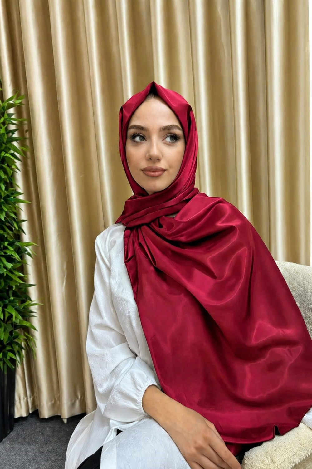 Saten Tesettür Şal Bordo