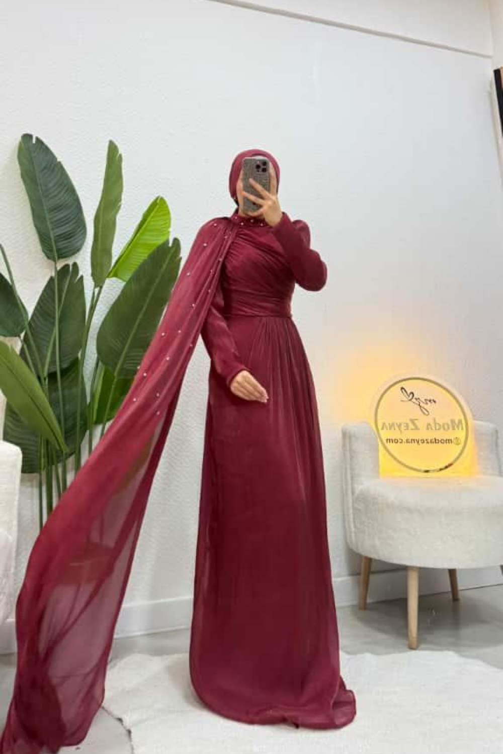 Sofya Couture Bordo Taş İşlemeli Pelerin Abiye