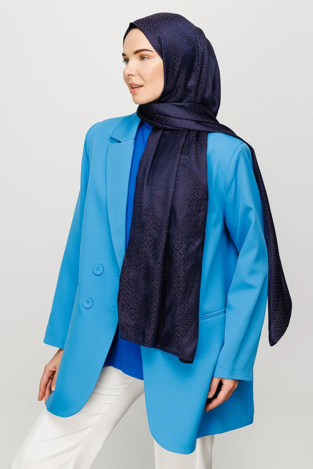 Forever Desen Parlak Jakar Şal - Lacivert