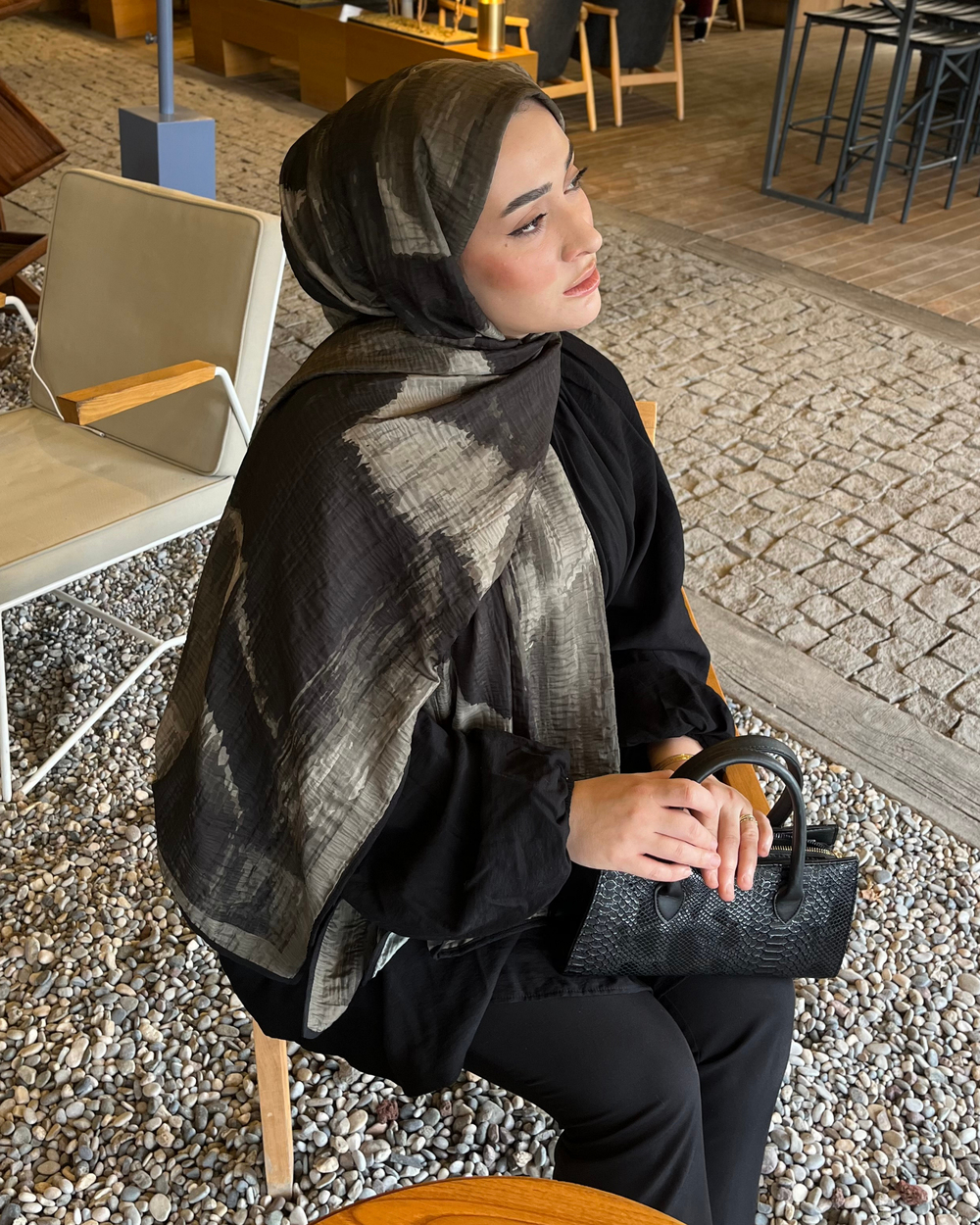 Füme Karan Desenli Müslin Şal