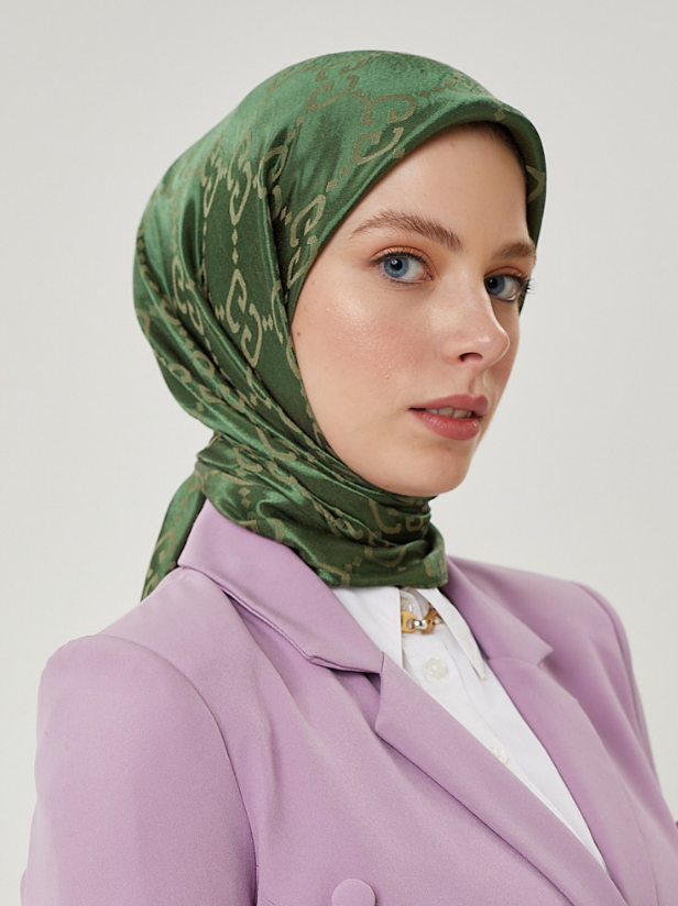 Haki G Desen Parlak Eşarp