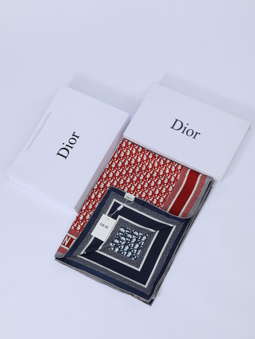 İthal Kırmızı & Lacivert CD Desen Twill İpek Şal 