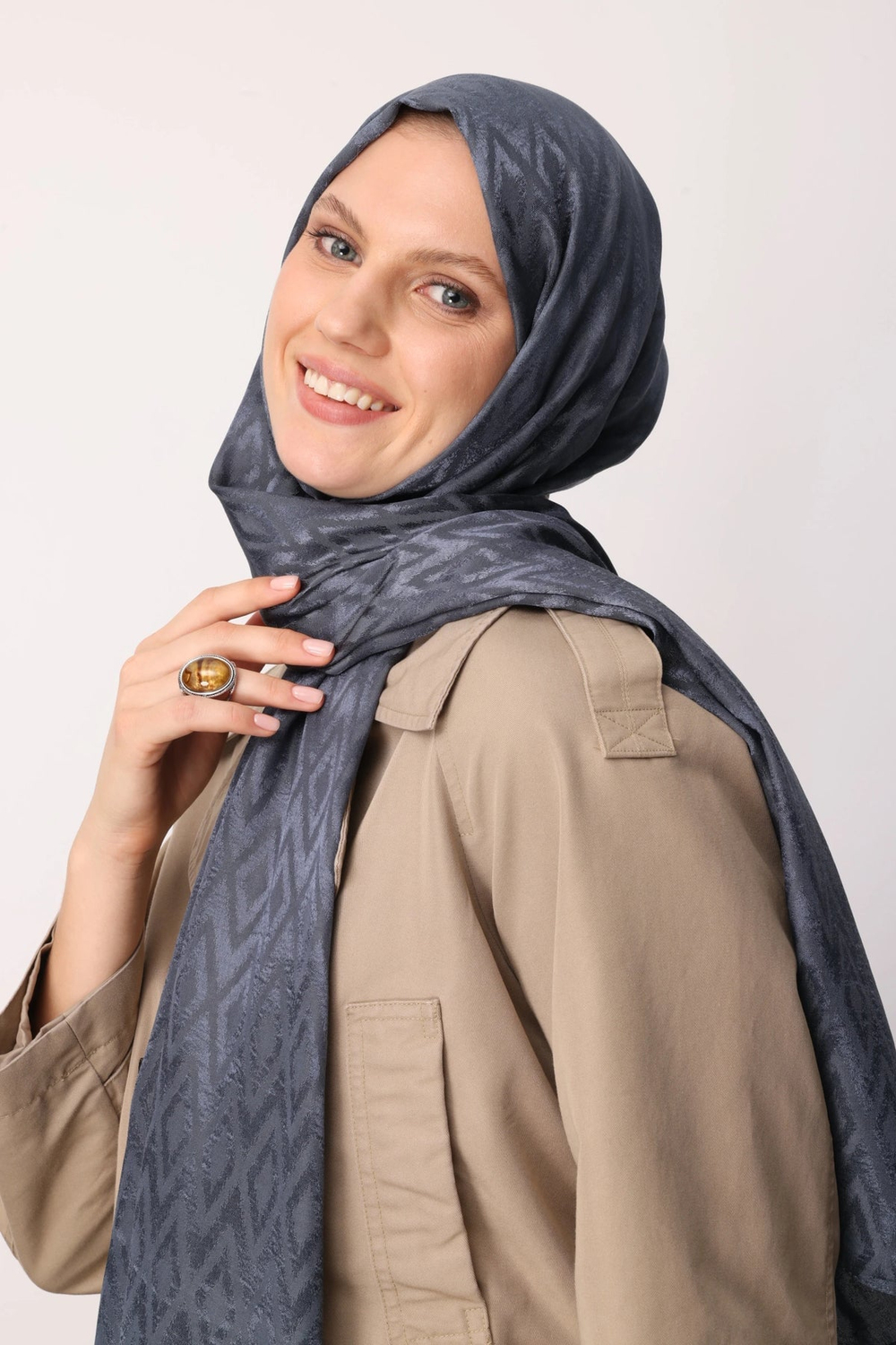 Karo Desen Parlak Jakar Şal - Antrasit