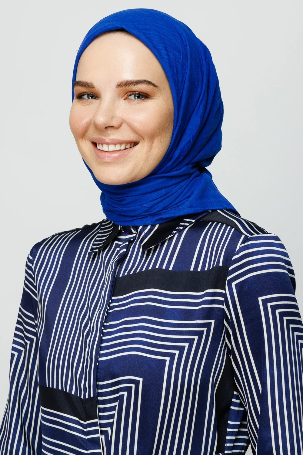 Saks Mavi Bambu Eşarp