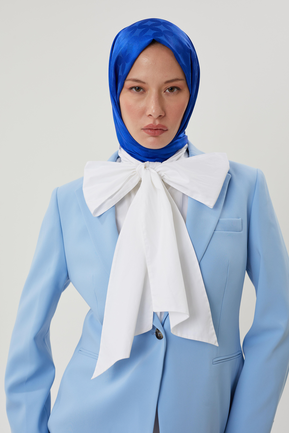Saks Mavisi Rise Desen Jakar Şal