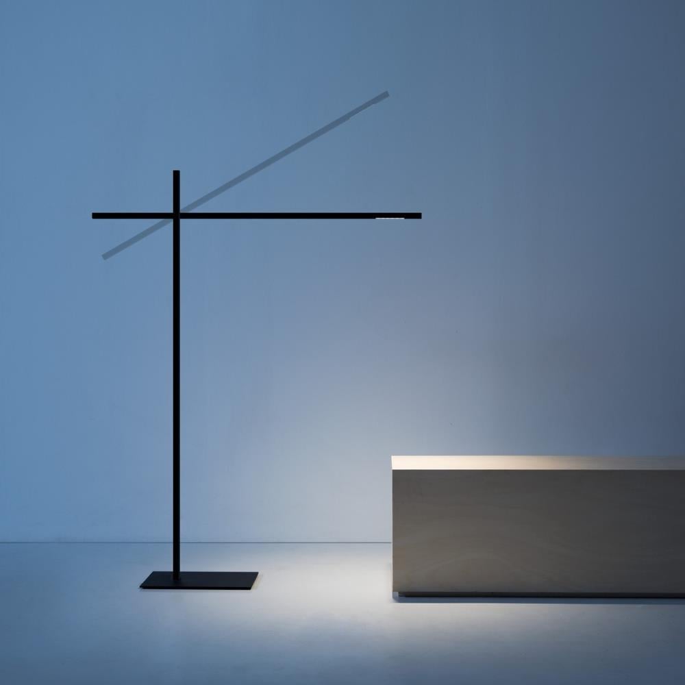 Davide Groppi Hashi Matt Black Floor Lamp