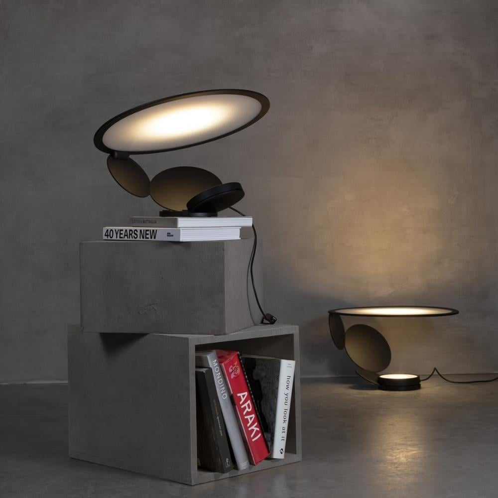 Axolight Cut Intense Black Masa Lambası 