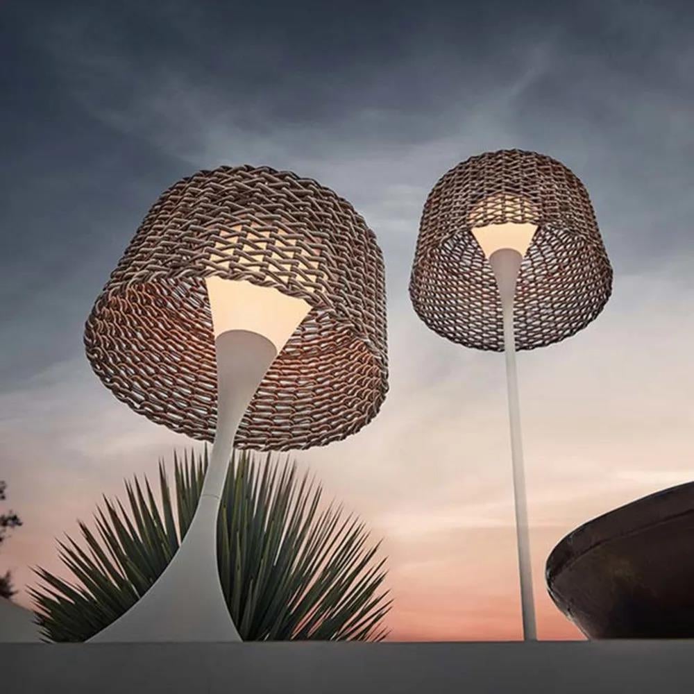 Gloster Ambient Mesh White Sorrel Ayaklı Lambader