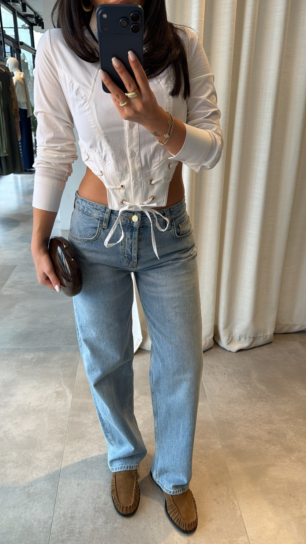 Akra Jean