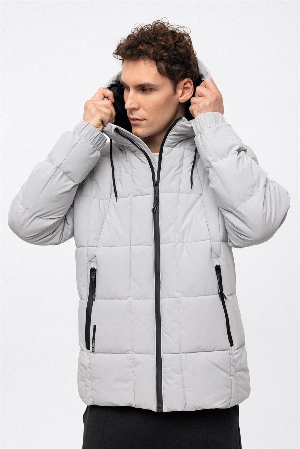 Gri Regular Fit Su Geçirmez Termostatik Kapüşonlu Puffer Mont
