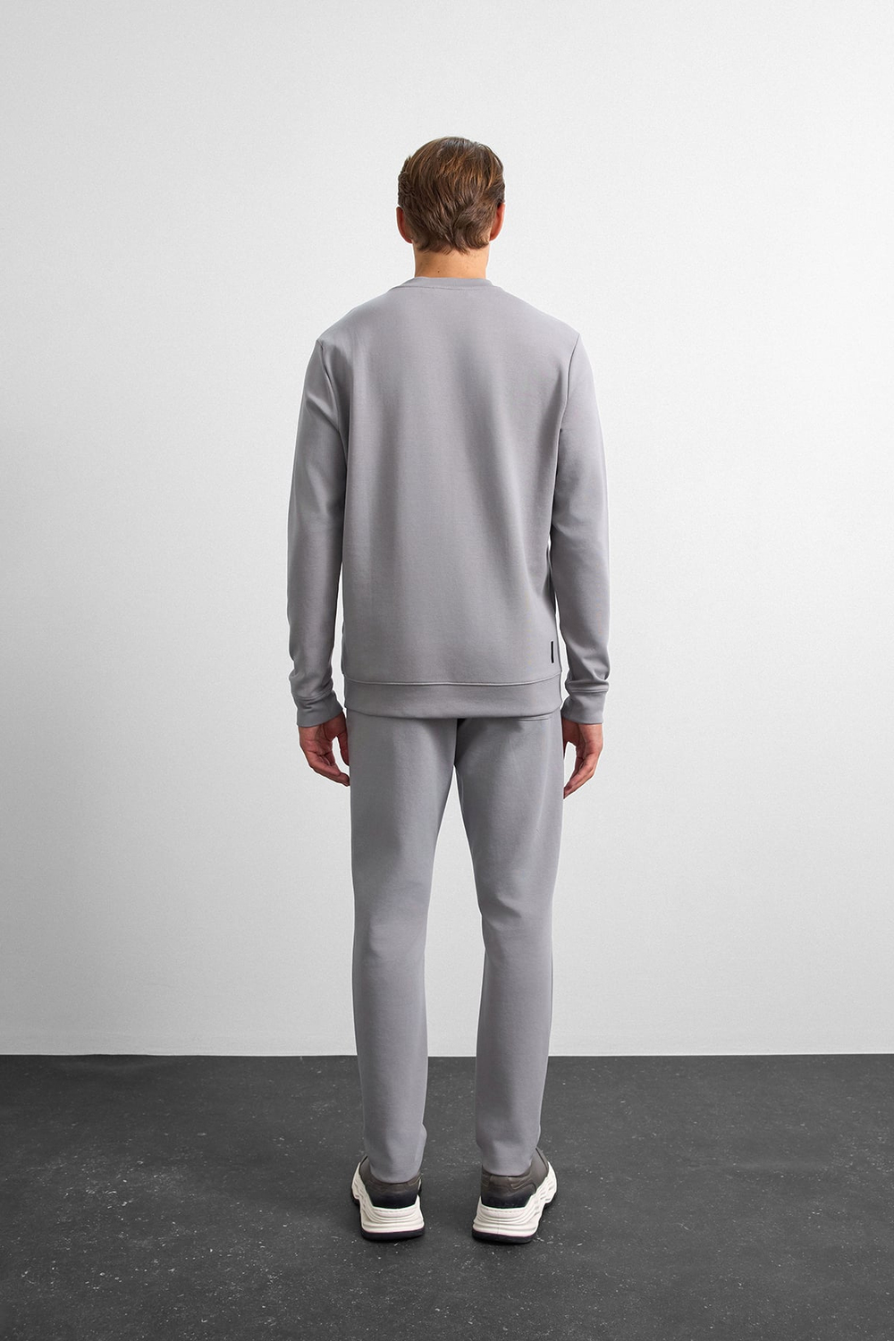 Gri Regular Fit Bisiklet Yaka Sweatshirt