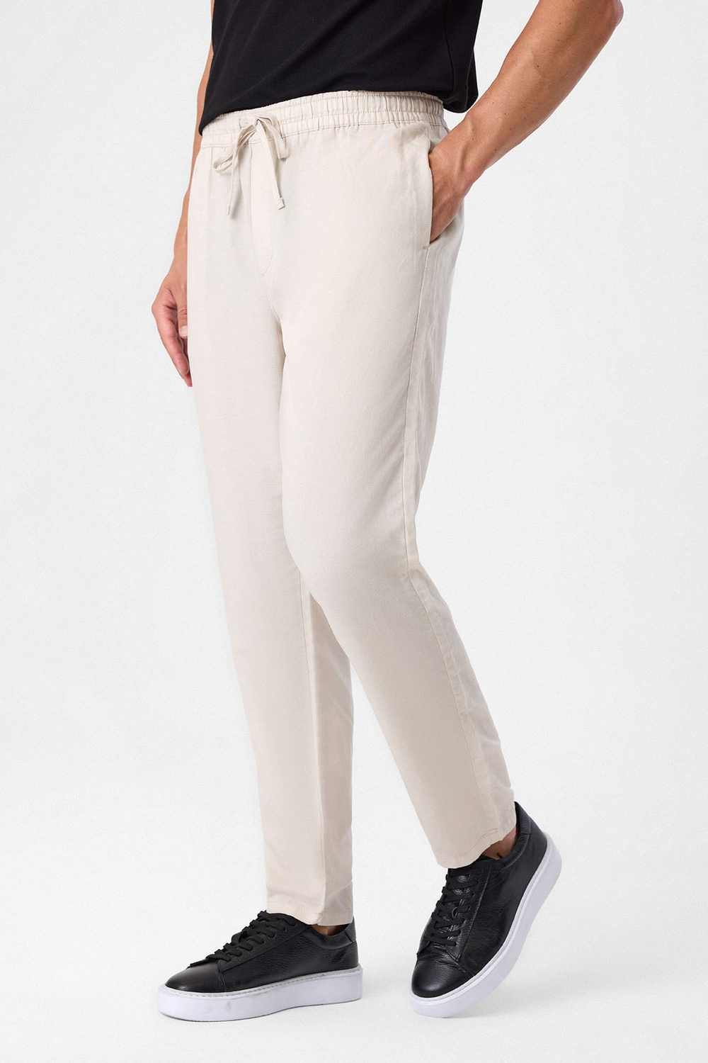 Beli Lastikli Rahat Kalıp Krem Jogger Pantolon