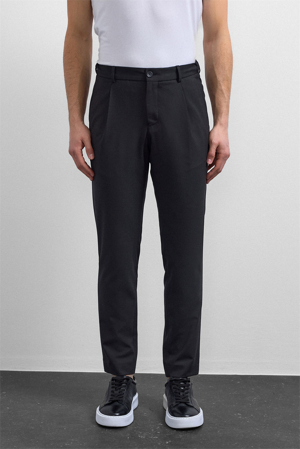 Siyah Slim Fit Jogger Pantolon