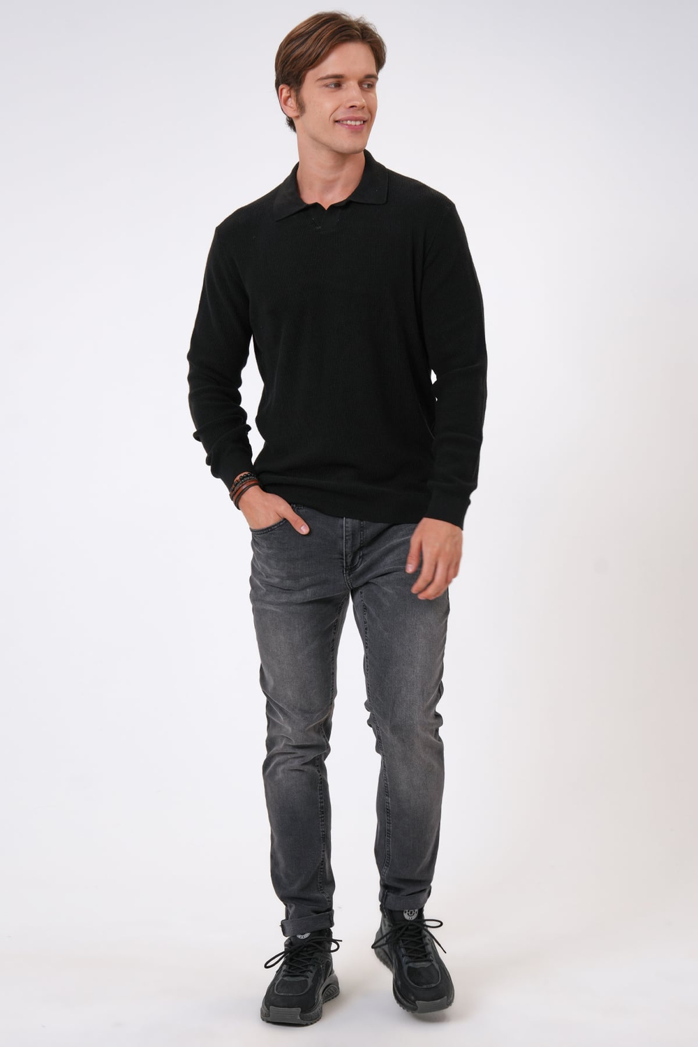 Siyah Regular Fit Jakarlı Pamuklu Polo Yaka Triko