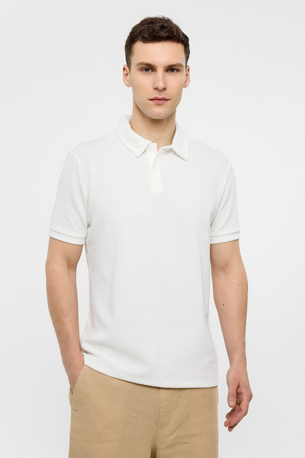 Beyaz Polo Yaka Regular Fit Tişört