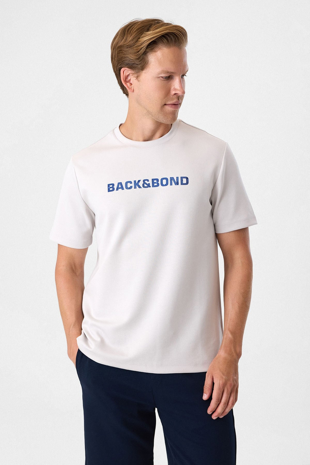 Bej Regular Fit Bisiklet Yaka Tişört