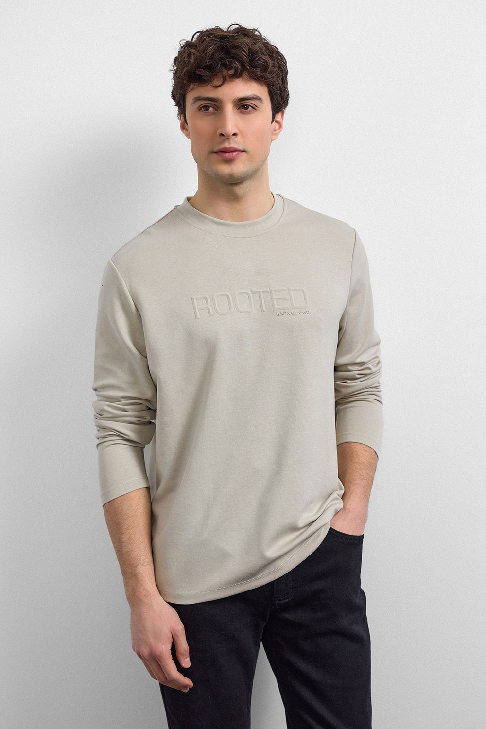 Bej Regular Fit Bisiklet Yaka Sweatshirt