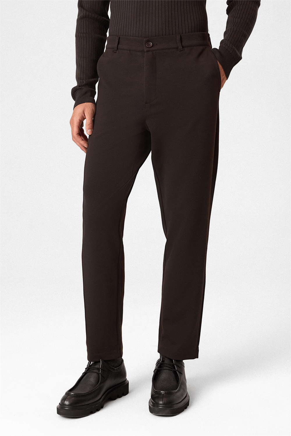 Regular Fit Diagonel Kahve Jogger Pantolon