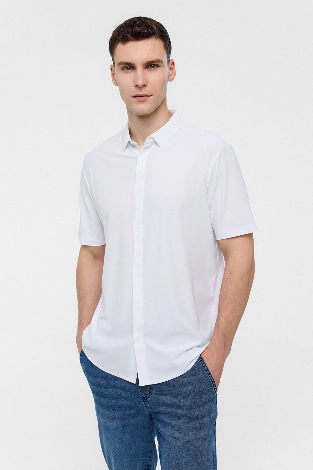 Beyaz Regular Fit Kısa Kollu Gömlek