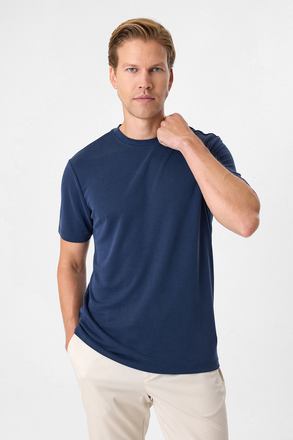 Regular Fit Lacivert Bisiklet Yaka Tişört