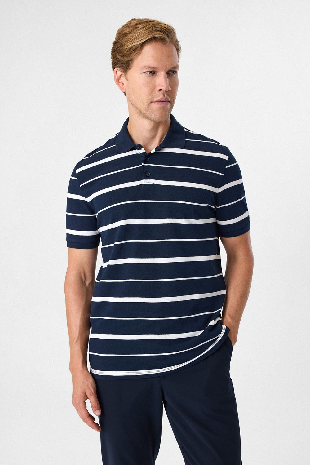 Regular Fit Lacivert Düğmeli Polo Yaka Tişört