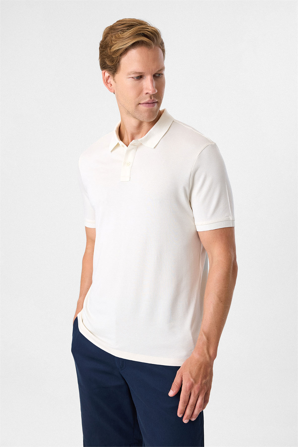 Beyaz Regular Fit Polo Yaka Tişört