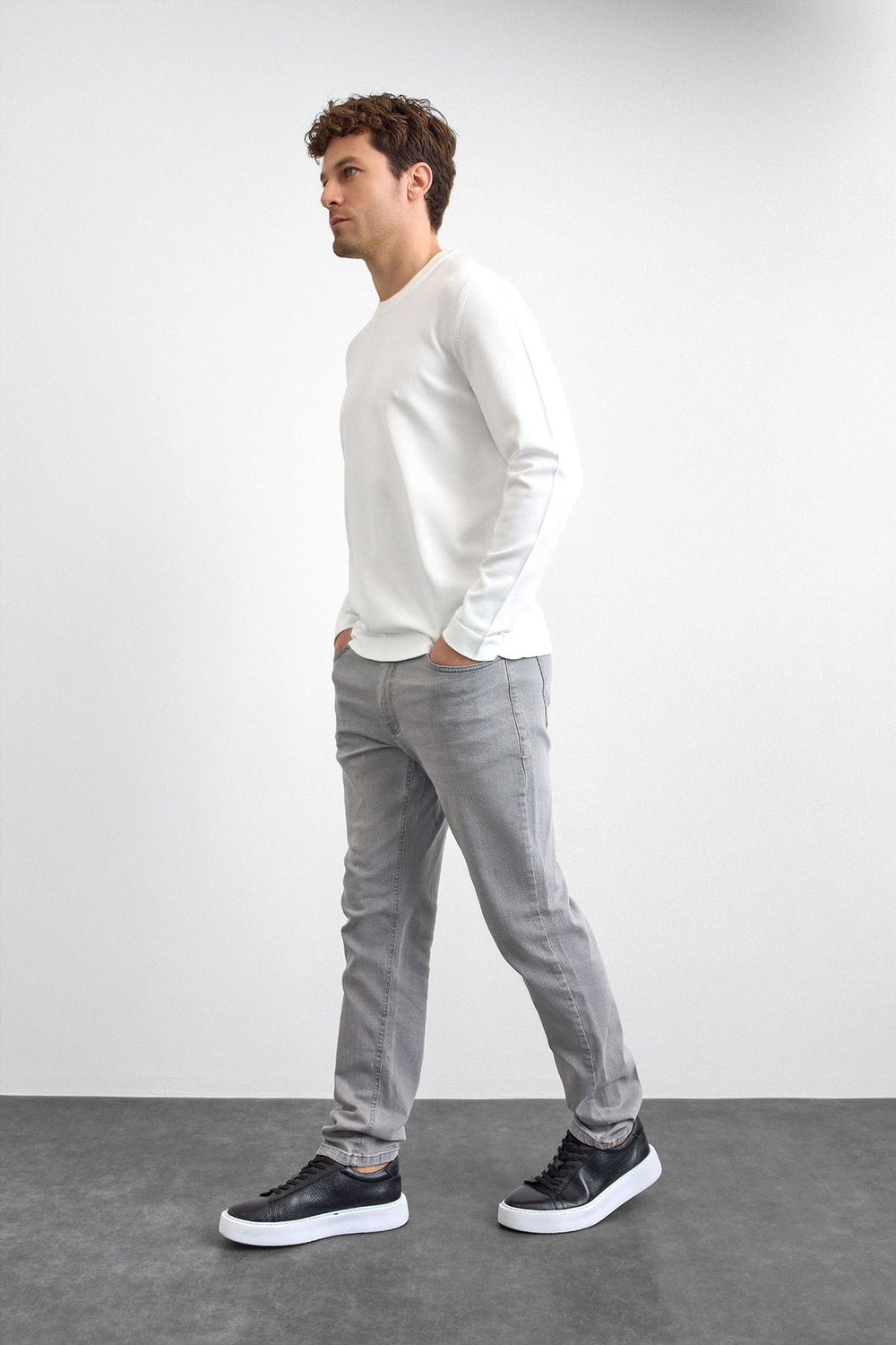 Ekru Regular Fit Triko Kazak
