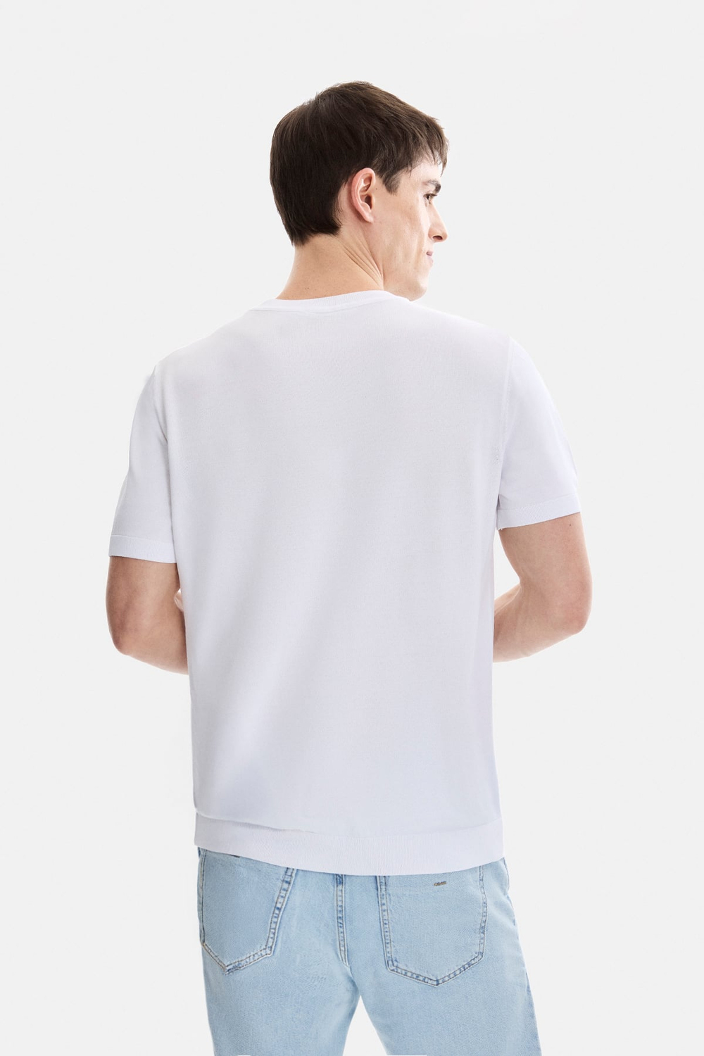 Beyaz Regular Fit Örme Triko