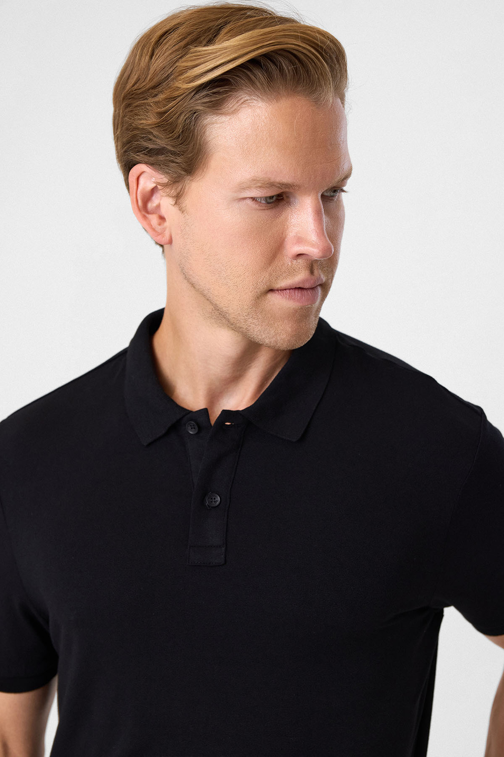 Siyah Regular Fit Polo Yaka Tişört