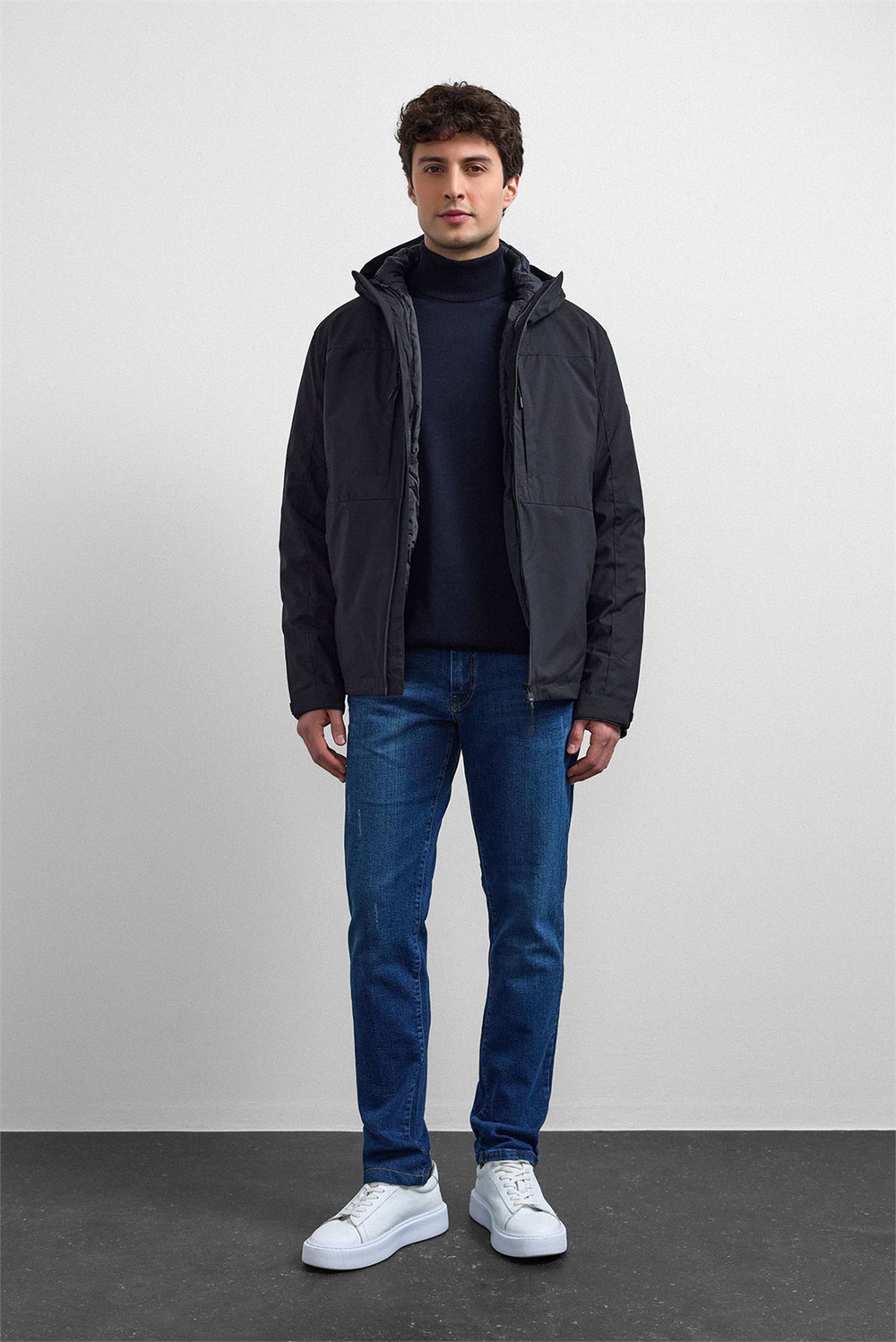 Siyah Smart Fit Puffer Ceket