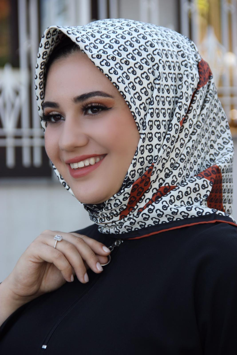 Moda Trend Desenli Eşarp Kiremit
