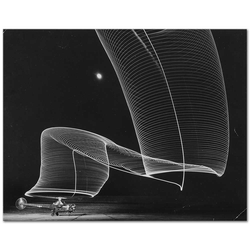 Andreas Feininger Gece Uçuşunda Helikopter İzleri Kanvas Tablo