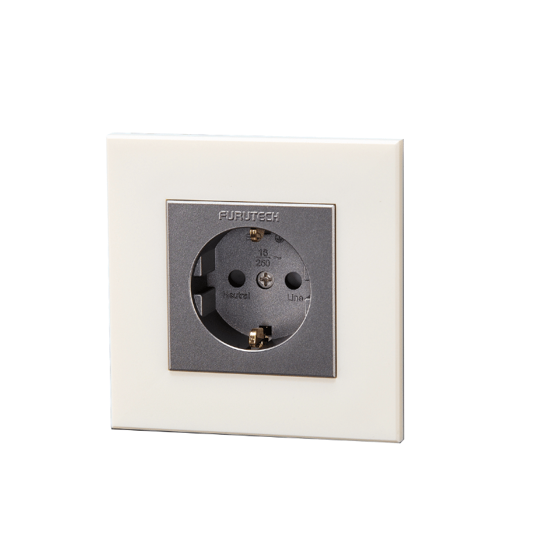 Furutech FP-SWS (G) Duvar prizi