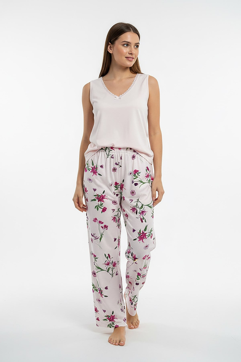 Kadın % 100 Ring Viskon V Yaka Altı Desenli Kalın Askılı Pijama Takımı | Somon 40108-4768