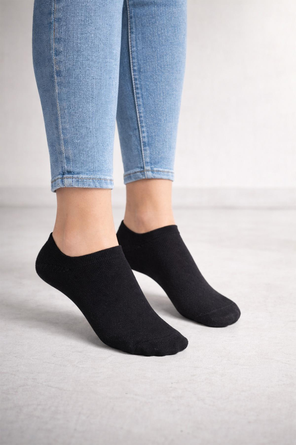 3lü Paket Kadın Siyah-Beyaz Pamuklu Patik Çorap