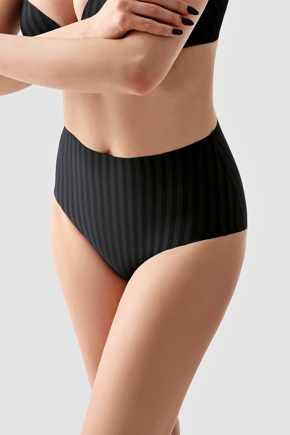 Kadın Yüksek Bel Seamless Şerit Efektli Toparlayıcı Bato Külot | Siyah 9211