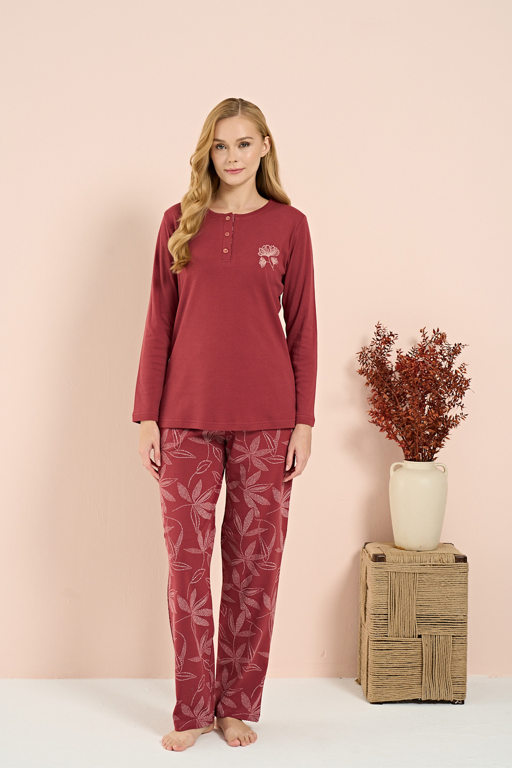 Kadın İnterlok Genç Desenli Önü Patlı Pijama Takım | Kırmızı 3211