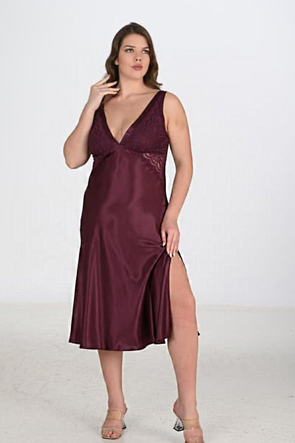 Büyük Beden Dantel Detaylı Uzun Gecelik Sabahlık Takım | Mürdüm 6223