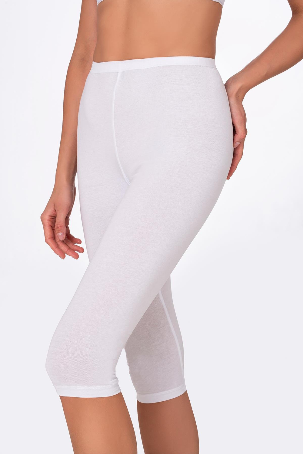 Kadın Likralı Süprem Düz Kapri Tayt | Beyaz K0458