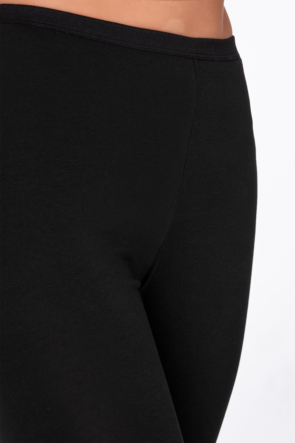 Kadın Likralı Süprem Düz Kapri Tayt | Siyah K0458